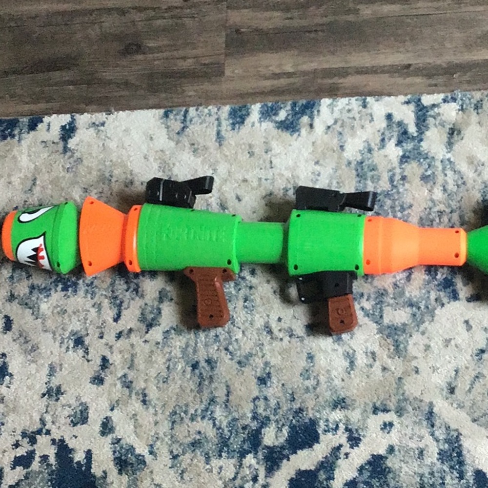 This is a fortnite gun